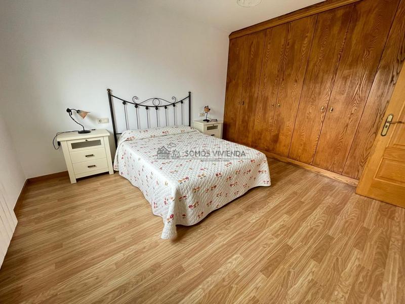 Foto 351276e8-6f93-4568-a276-526c6b055658. Casa en Coles