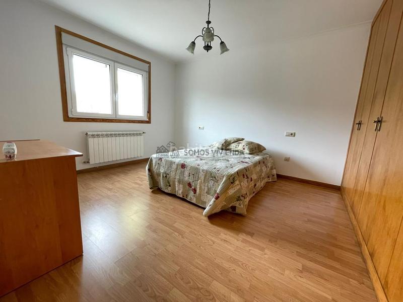 Foto 84d52baa-3d6c-4d54-9ceb-277cbf6e039f. Casa en Coles