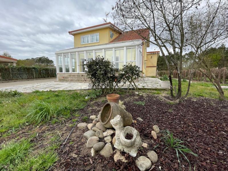 Foto e6d0651e-79a7-4eef-99f2-fbe8d668a464. Casa en Coles