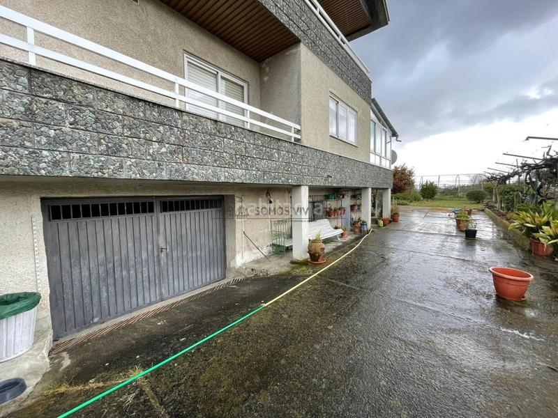 Foto 7a7e14e8-894c-4baa-982b-89aba73217ca. Haus mit heizung parking pool in Coles