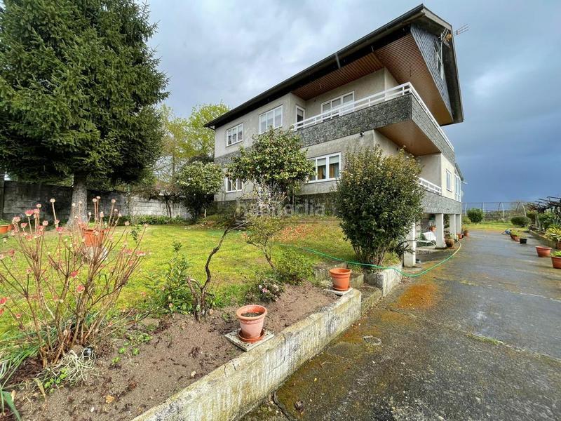 Foto af69b6a9-ae6c-4644-935a-02cc2f697535. Haus mit heizung parking pool in Coles