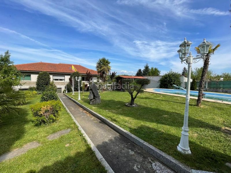 Foto c1472e0f-99a6-487f-b632-80d5a76a6564. House with heating parking pool in Barbadás