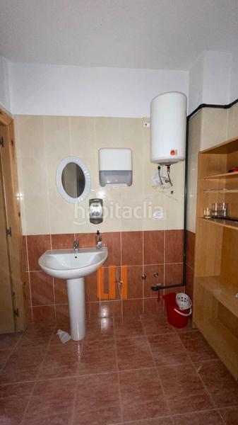 Foto 19f3cd98-e89c-4b51-878a-4a9baed7fcc2. Fabrikhalle in Cambre