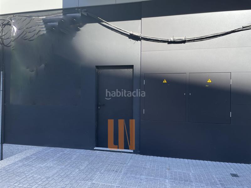 Foto 4232aa39-2dd5-4e6d-889a-752c87dafa93. Alquiler local comercial en rúa caballeros 47 se alquila local comercial de obra nueva. en Coruña (A)