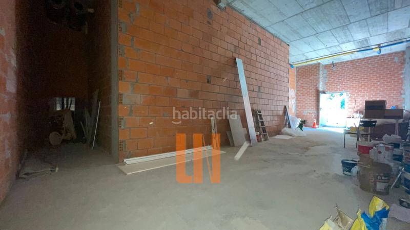 Foto 5d302184-148e-4b87-97e9-8d526919e173. Rent business premise in rúa caballeros 47 in Someso - Matogrande Coruña (A)