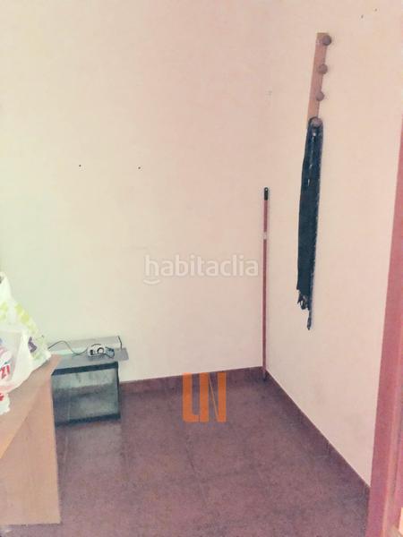 Foto cfa6c041-2d9a-40c3-99bf-effb054e1a95. Miete geschäftsraum in ronda de outeiro 276 in Agra del Orzán - Ventorrillo Coruña (A)