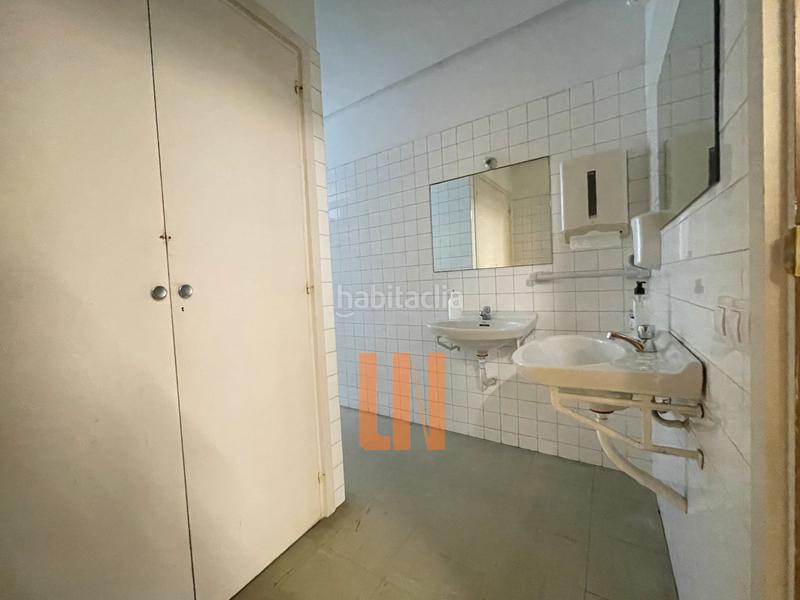 Foto 521b6aad-55ba-403d-aa1f-bfc770e58c47. Lloguer oficina a rua alameda 34 a Ensanche Coruña (A)