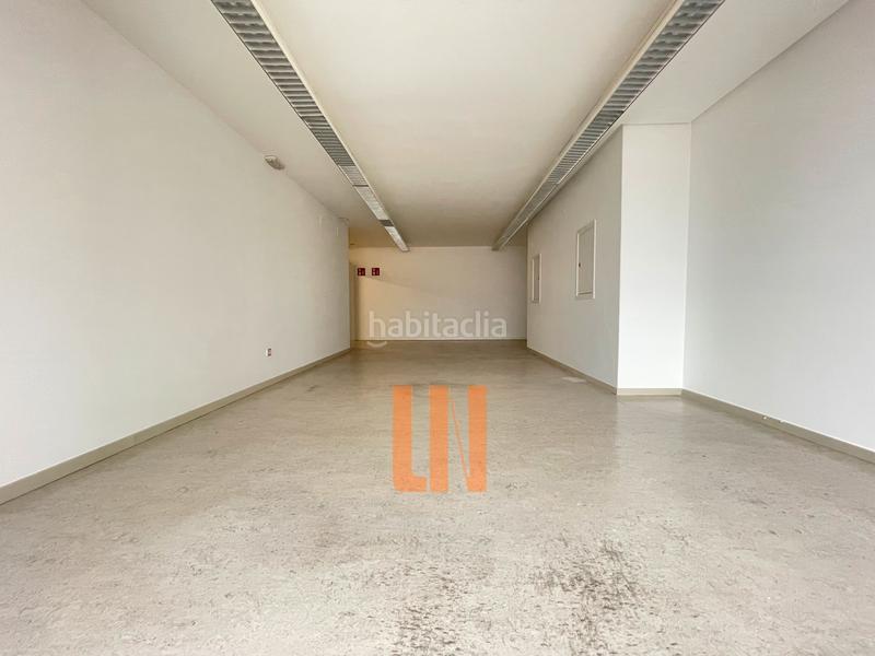 Foto 0781c6d6-154e-44fb-8e1a-27c25ddf3075. Location bureau dans rua alameda 34 dans Ensanche Coruña (A)