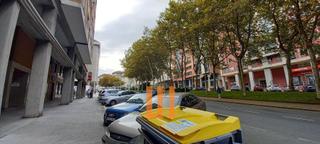 Location Local commercial  Rúa manuel azaña. Local de obra en manuel azaña, zona  con alto nivel comercial.