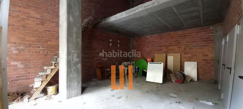 Foto bebab922-1924-4d03-8262-1dc395d1c4ef. Rent business premise in Los Rosales Coruña (A)