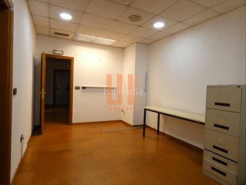 Foto bcbf75be-37d1-4640-982d-c7af0f66bb36. Lloguer local comercial a rúa costa rica 5a a San Pablo - Juan Flórez Coruña (A)