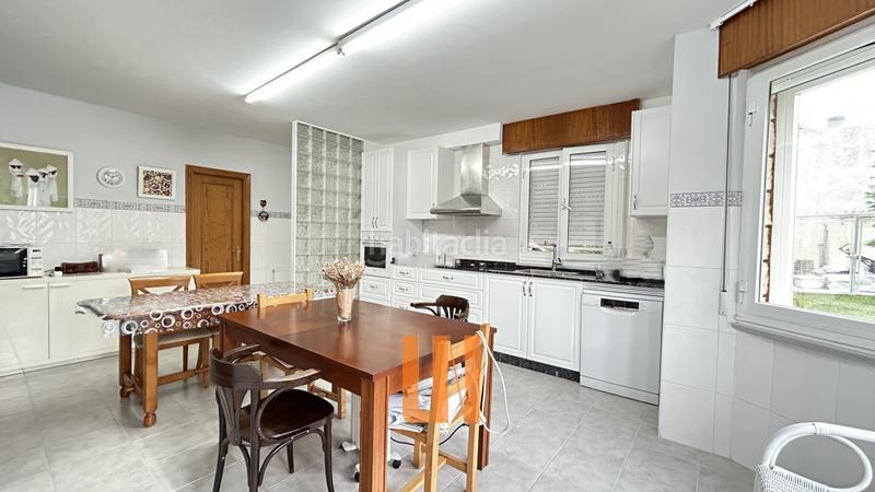 Foto 104c1b75-75e0-4378-acaa-a700559ba518. Xalet amb xemeneia calefacció aparcament a Mera - Serantes Oleiros