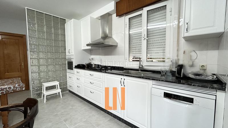 Foto 44d2159b-73b3-4162-9200-727b35184a70. Xalet amb xemeneia calefacció aparcament a Mera - Serantes Oleiros