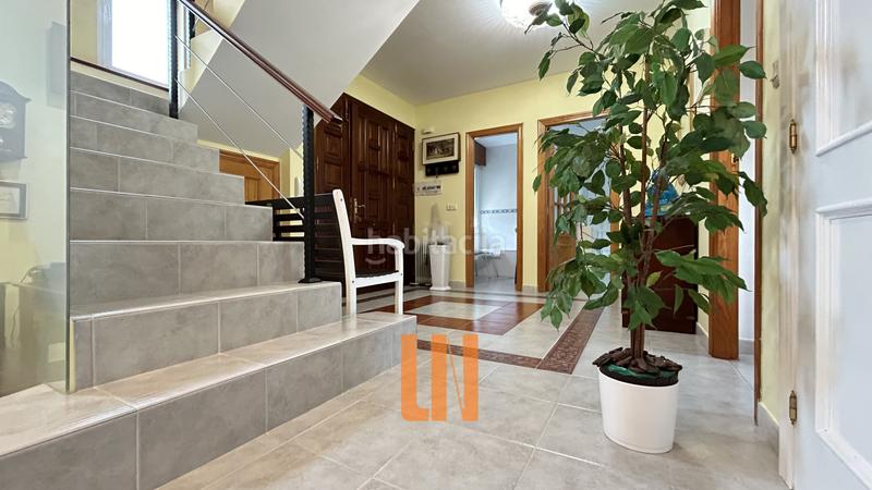 Foto 4f662687-59f1-4254-be63-80db5f922fc9. Xalet amb xemeneia calefacció aparcament a Mera - Serantes Oleiros