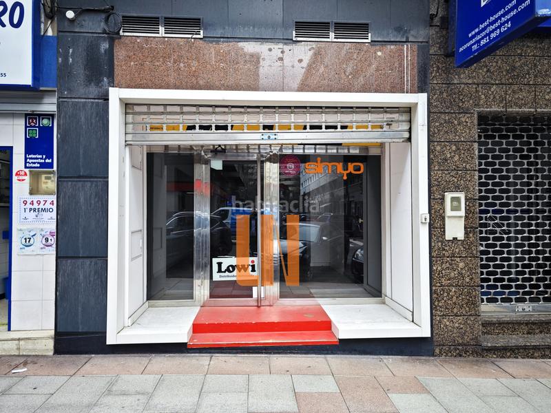 Foto 2a5a8d18-232a-4376-b4a7-8b91e63d47ae. Rent business premise in rúa médico rodríguez 20 in Coruña (A)