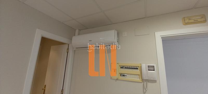 Foto 625965f3-4626-436a-979b-782227b3d278. Location bureau dans Vioño Coruña (A)