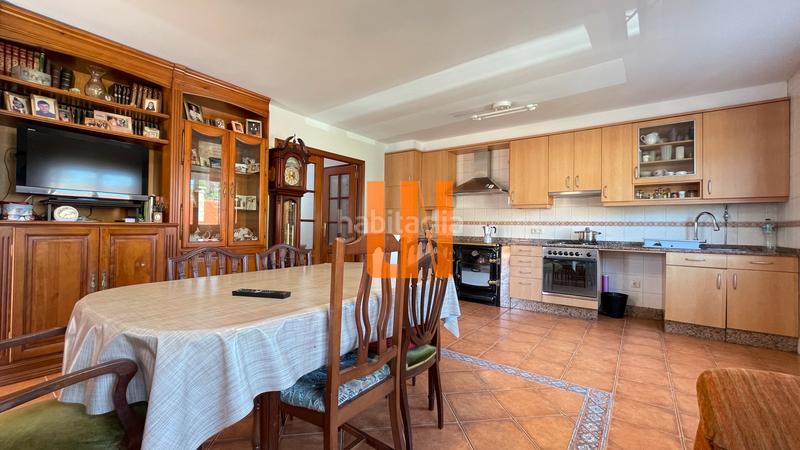 Foto b151f975-c20c-48dc-90e9-4abfae8c107d. Casa pareada en lugar roris 12 chalet pareado en armentón en Arteixo