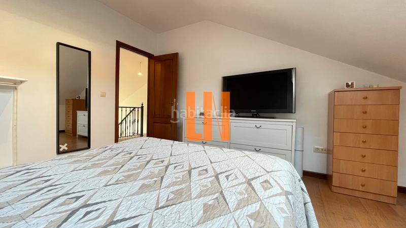 Foto d992aead-24a7-4308-9fac-fecc36578093. Casa pareada en lugar roris 12 chalet pareado en armentón en Arteixo