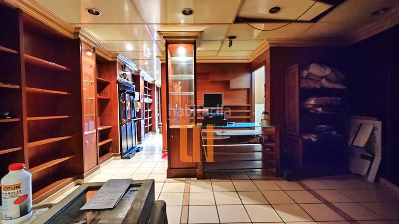 Foto e036f575-c18c-41e8-b5f3-016f5c88b7b1. Lloguer local comercial a Paseo de los Puentes - Santa Margarita Coruña (A)