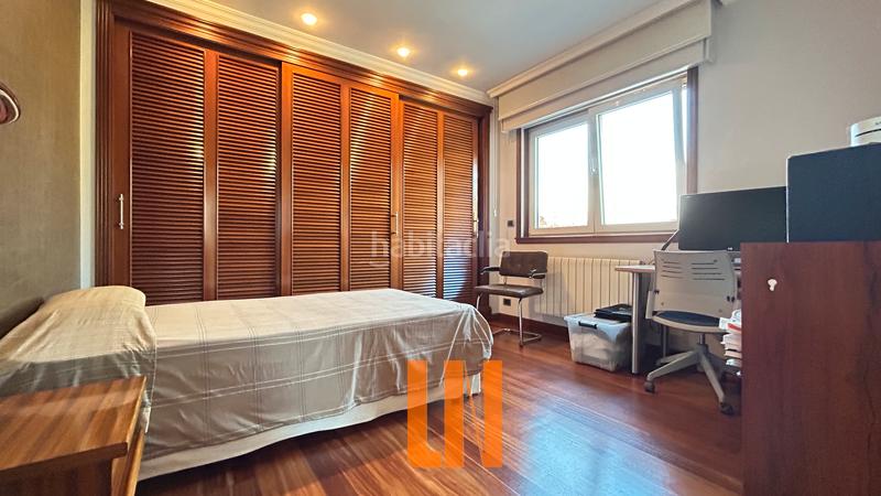 Foto 43145822-4311-4d6f-8ae3-28b9fa2d76e0. Xalet amb xemeneia calefacció aparcament piscina a Oleiros