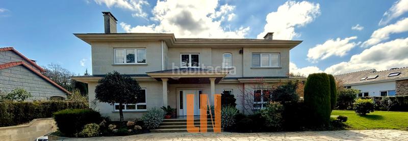 Foto b6c82472-dc8e-4a3a-8ef9-cf7985e0271e. Xalet amb xemeneia calefacció aparcament piscina a Oleiros