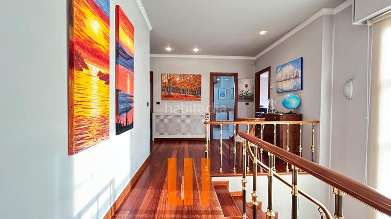 Foto b8859fbe-99a3-4458-95cb-135c761730e7. Xalet amb xemeneia calefacció aparcament piscina a Oleiros