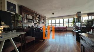 Pis  Rúa juan flórez. Piso en pleno juan florez