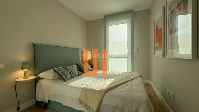 Foto ca71fa98-638c-4ba2-ba22-01121d206f5d. Casa aparellada amb xemeneia calefacció aparcament a Oleiros