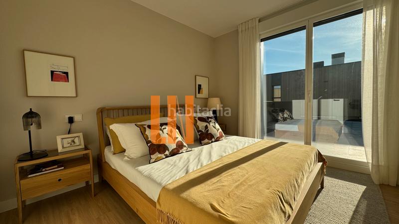 Foto ce2e83ec-2413-452b-902b-0333438b38bf. Casa bifamiliare con riscaldamento parcheggio in Dorneda Oleiros