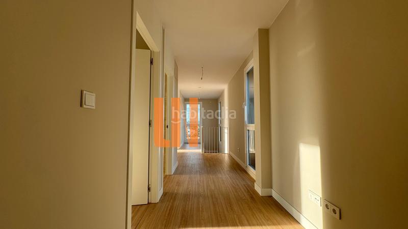 Foto fcdbca0b-e706-4fb0-98df-7d19c1288db6. Casa bifamiliare con riscaldamento parcheggio in Dorneda Oleiros