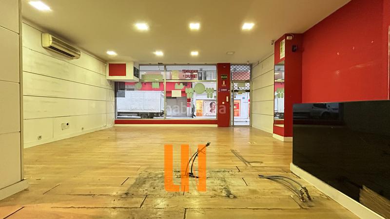 Foto 7835f783-e6bd-4475-b7c7-a2b9192ad82e. Miete geschäftsraum in rúa barcelona 49 in Agra del Orzán - Ventorrillo Coruña (A)