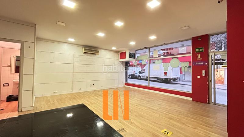 Foto 989b3dcf-d552-4d25-9e14-fa9e48fcc9bb. Miete geschäftsraum in rúa barcelona 49 in Agra del Orzán - Ventorrillo Coruña (A)