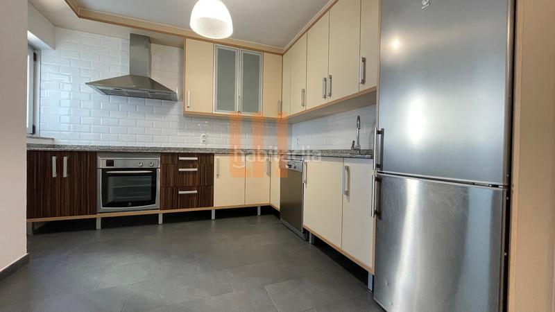 Foto 8c9f6c50-4439-4b9e-9755-c5076a252d76. Flat in rúa sinfónica de galicia 3 in San Pablo - Juan Flórez Coruña (A)