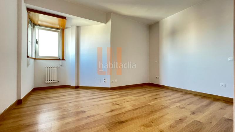 Foto d471f4f2-7dcb-4d93-bdf3-7cd0270ff0e9. Flat in rúa sinfónica de galicia 3 in San Pablo - Juan Flórez Coruña (A)