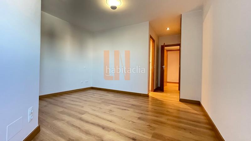 Foto daf836a0-8e96-4269-bd05-27f1f7c561f3. Flat in rúa sinfónica de galicia 3 in San Pablo - Juan Flórez Coruña (A)