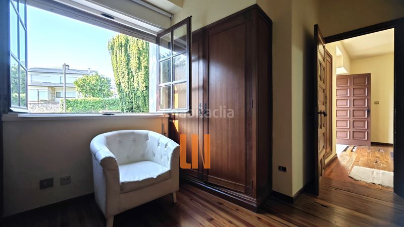 Foto 4f4f68a0-d03b-484f-a1bf-936fd720cef8. Chalet mit heizung parking in Oleiros pueblo Oleiros