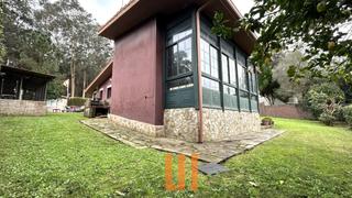 Maison à Rúa seixo branco 948. Vivienda independiente de panta baja.