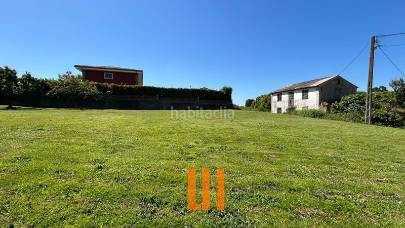 Foto bbfb65b7-deb4-48ff-b860-4481a319ee0c. Terreny residencial a avenida república argentina 164a a Oleiros