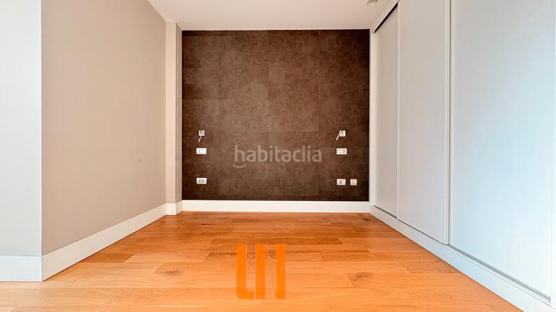 Foto 1d66b764-c5d3-45f0-8b86-f5a8de968077. Appartement avec chauffage dans Ensanche Coruña (A)