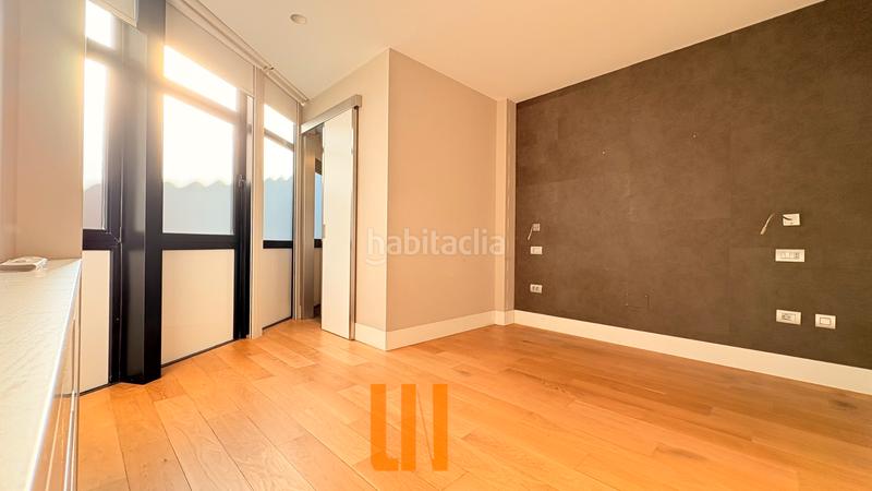 Foto b4b2c1cd-5cb3-44e7-83b5-1894ce0d33bc. Appartement avec chauffage dans Ensanche Coruña (A)