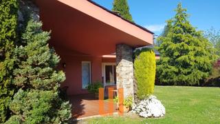 Xalet a Mandín 41. Chalet independiente listo para entrar a vivir.