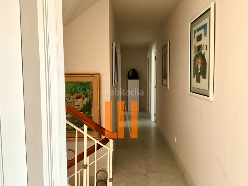Foto b8b9562c-8fa5-4f6c-8926-7ee8e5e5b536. Casa amb calefacció aparcament piscina a Grove (O)