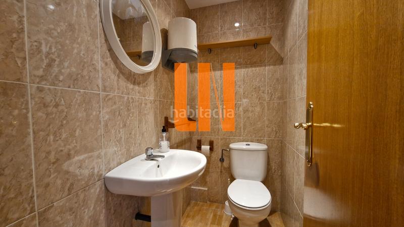 Foto 10255db5-8f3e-4510-a59c-d30d80b95dab. Local comercial local en pb + oficina en 1ª planta, total 200m² en Coruña (A)
