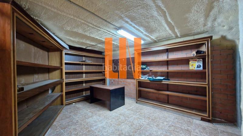 Foto 419df304-06f1-437c-b1c4-a87e0b83251c. Local comercial local en pb + oficina en 1ª planta, total 200m² en Coruña (A)