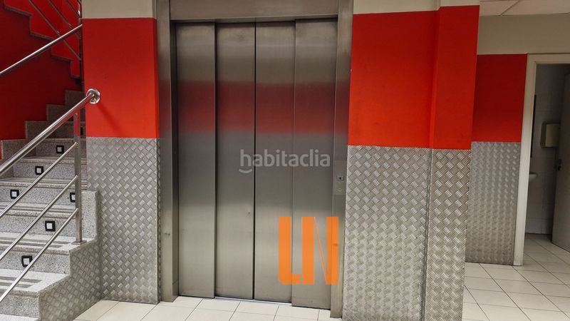 Foto 9f8f36ec-729d-4fe4-8aa4-00c23e2c5607. Alquiler local comercial amplísimo local de 2.000m² y 2.000m² de aparcamiento. en Coruña (A)