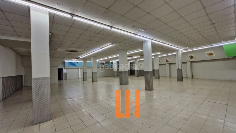 Foto b675692b-84bb-46a2-a38c-1c1bd24389b6. Alquiler local comercial amplísimo local de 2.000m² y 2.000m² de aparcamiento. en Coruña (A)