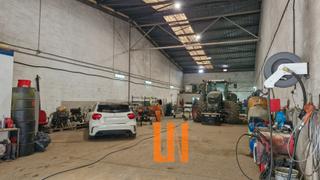 Location Bâtiment à usage industriel  Polígono piadela. Bien situada, en la carretera general, y al lado de la autopìsta