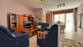 Flat  Ronda das fontias. Piso con plaza de garaje y trastero en ronda das fontias.