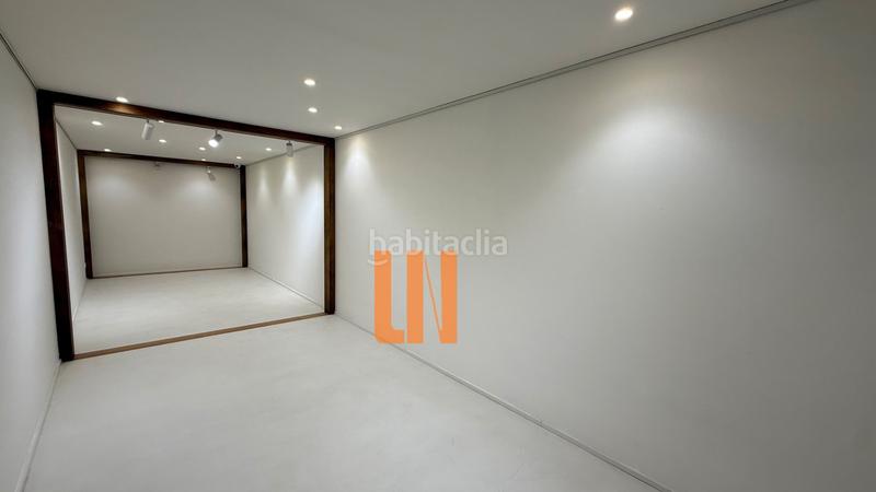 Foto 53aefe66-df46-4d93-9304-d1340813f5bb. Local comercial a rúa panaderas 39 a Monte Alto - Zalaeta - Atocha Coruña (A)