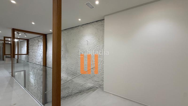 Foto cfc6236d-c61f-4f44-9b8a-70a568a8254e. Local comercial a rúa panaderas 39 a Monte Alto - Zalaeta - Atocha Coruña (A)